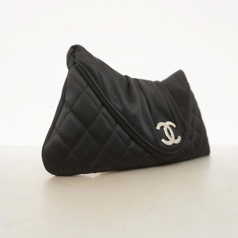 CHANEL Black Clutch Bag - Picture 2 of 8
